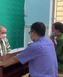 Diễn viên Hữu Tín khai bị bắt khi vừa nhai nuốt nửa viên ma tuý