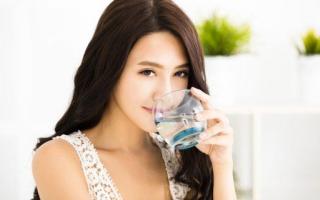 4 sai lầm khi uống nước phá hủy ngũ tạng của bạn, chớ dại mắc phải kẻo hối không kịp