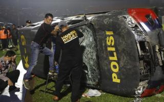 Số nạn nhân thiệt mạng sau thảm kịch tại Indonesia tăng lên 131 người
