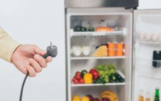 Tủ lạnh mất điện bảo quản được thực phẩm trong bao lâu?