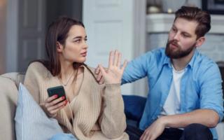 8 sai lầm trong giao tiếp hủy hoại một mối quan hệ