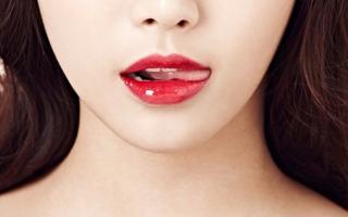 Tuyệt chiêu sở hữu đôi môi căng mọng giúp khuôn mặt bạn trở nên thu hút, quyến rũ ngọt ngào