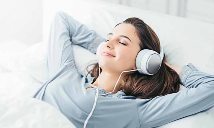 4 thói quen làm hại tai của bạn, ảnh hưởng não bộ nhưng nhiều người Việt vẫn phạm phải