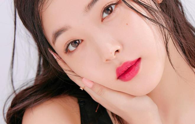 Bỏ túi 9 bí quyết để son môi lên màu chuẩn chỉnh lại lâu trôi